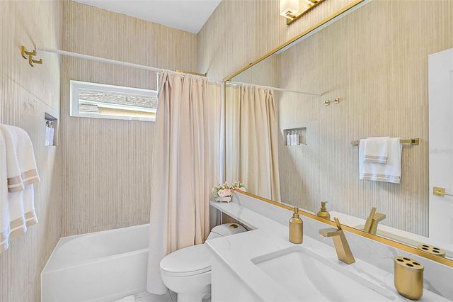 4146 WESTBOURNE CIRCLE, Sarasota, FL 34238