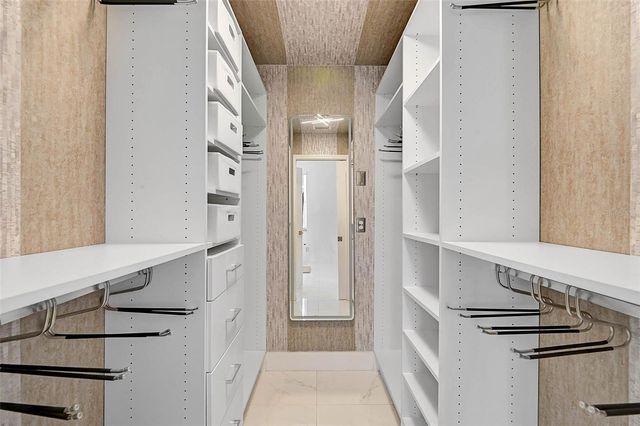 4146 WESTBOURNE CIRCLE, Sarasota, FL 34238