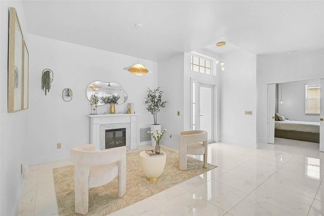 4146 WESTBOURNE CIRCLE, Sarasota, FL 34238