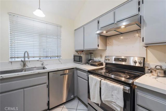 25613 Pine Creek, Wilmington, CA 90744
