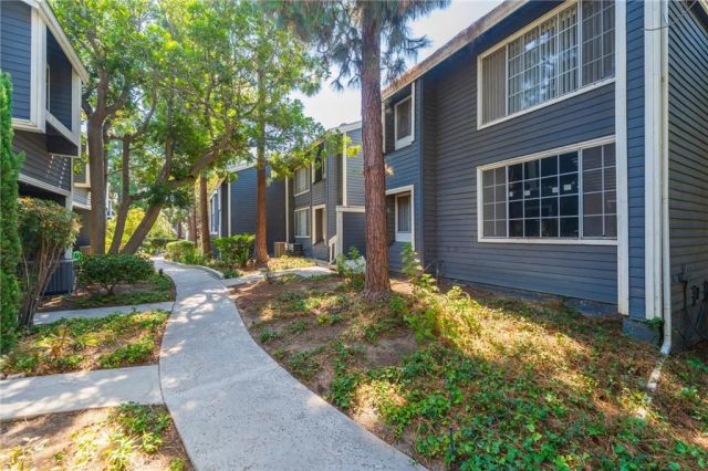 25613 Pine Creek, Wilmington, CA 90744