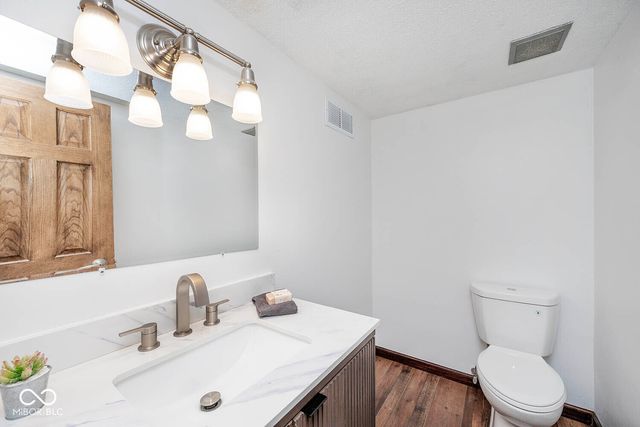 1743 Ramsey Lane, Plainfield, IN 46168