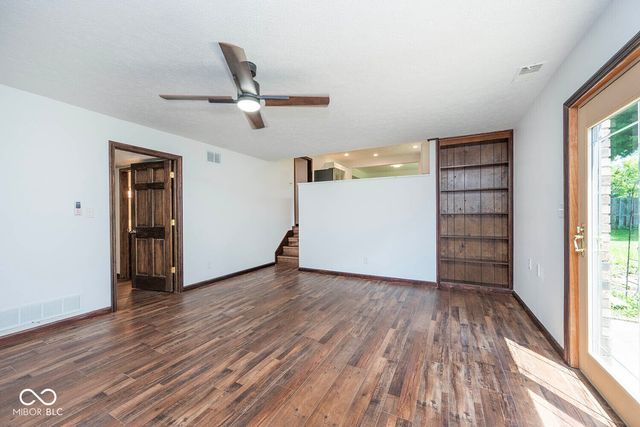 1743 Ramsey Lane, Plainfield, IN 46168