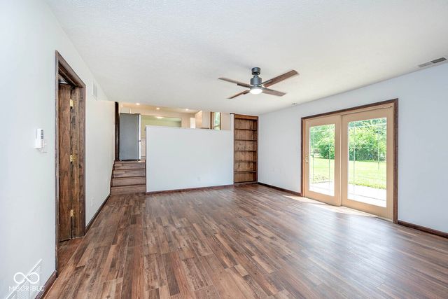 1743 Ramsey Lane, Plainfield, IN 46168