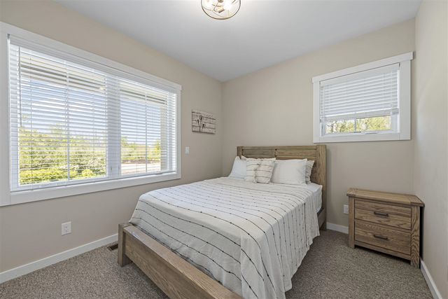 5542 Hidden Pond Lane, Sawyer, MI 49125