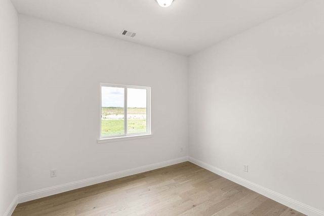1003 Cumberland Drive, Justin, TX 76247
