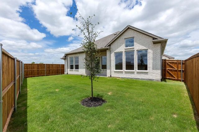 1003 Cumberland Drive, Justin, TX 76247