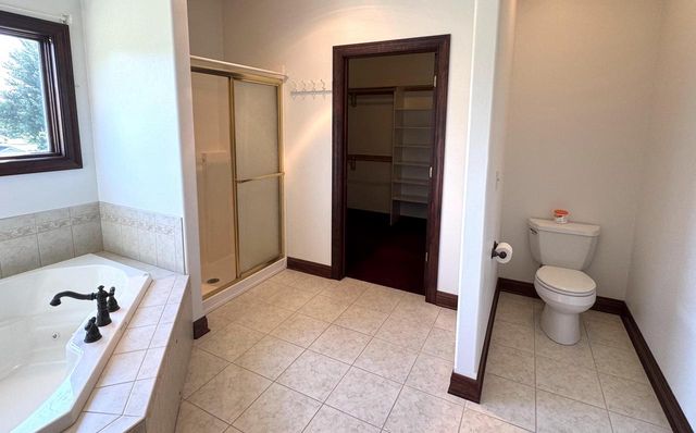 145 Victoria CIRCLE, Union Grove, WI 53182