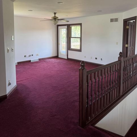 145 Victoria CIRCLE, Union Grove, WI 53182