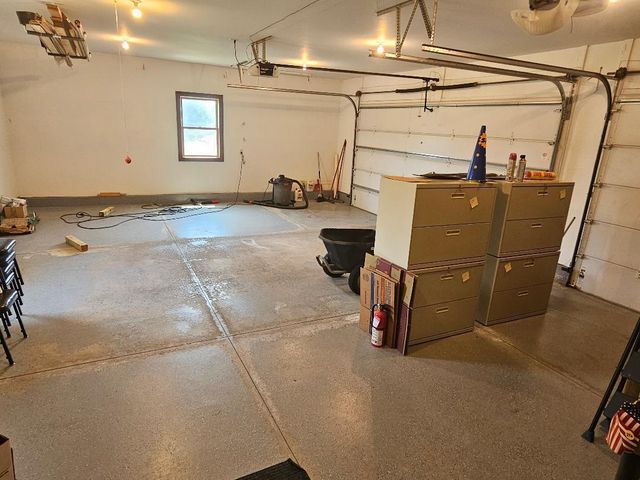 145 Victoria CIRCLE, Union Grove, WI 53182