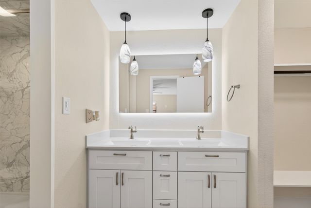 1326 Dogwood Trail, Lewisville, TX 75067