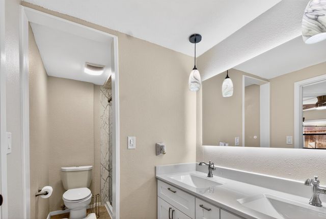 1326 Dogwood Trail, Lewisville, TX 75067