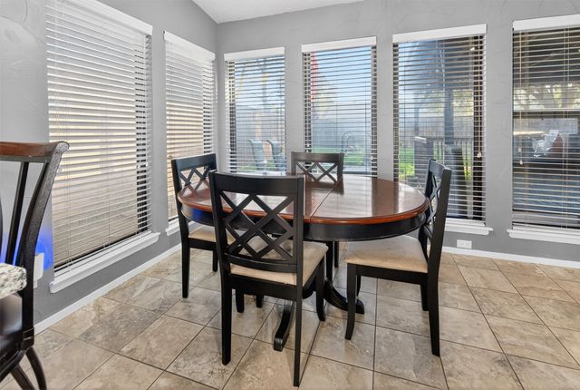 1326 Dogwood Trail, Lewisville, TX 75067