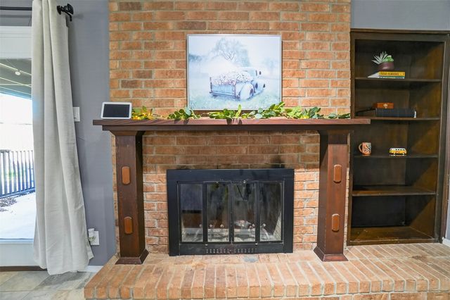 1326 Dogwood Trail, Lewisville, TX 75067