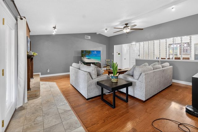 1326 Dogwood Trail, Lewisville, TX 75067