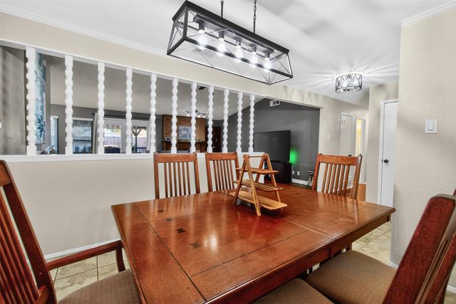 1326 Dogwood Trail, Lewisville, TX 75067