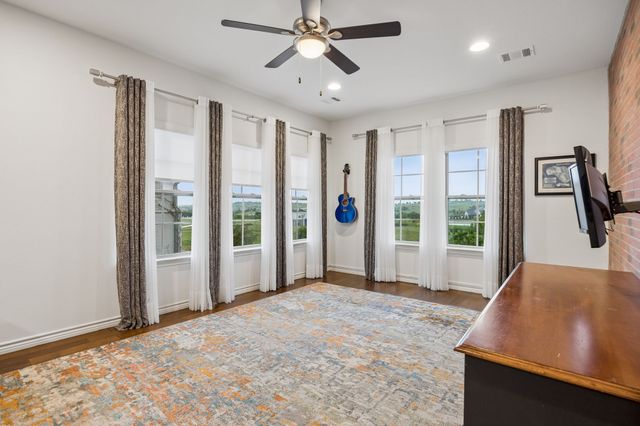 13624 Walsh Avenue, Fort Worth, TX 76008