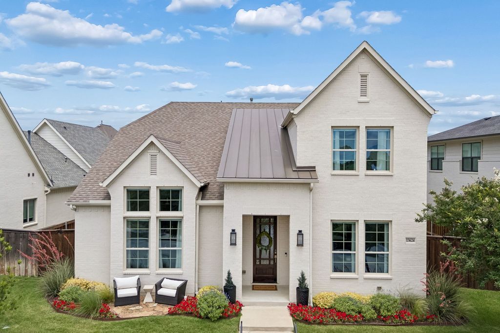 13624 Walsh Avenue, Fort Worth, TX 76008