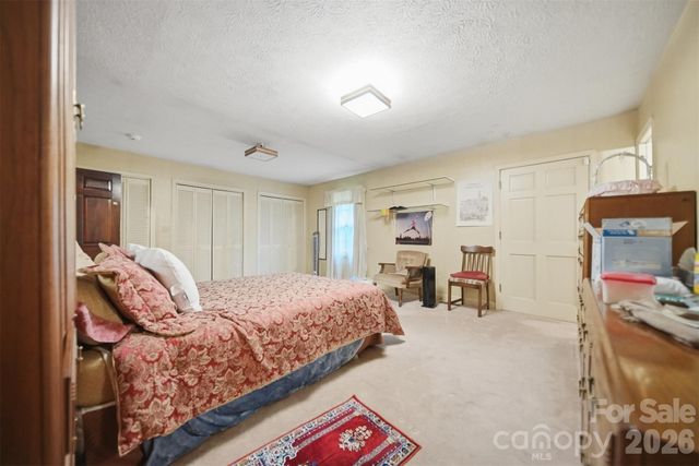 103 Castlegate Drive, Morganton, NC 28655