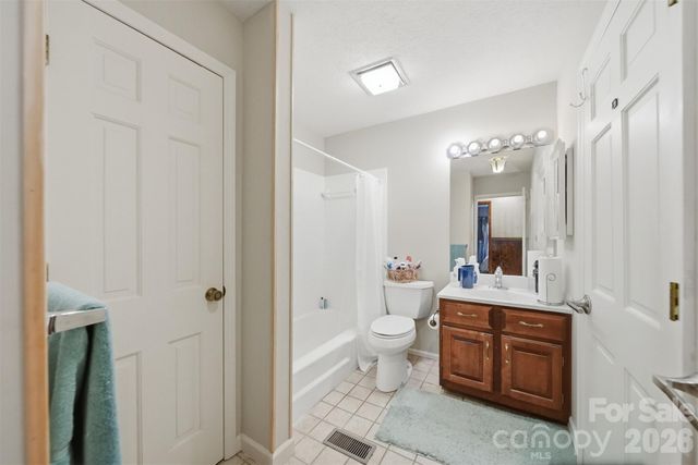 103 Castlegate Drive, Morganton, NC 28655