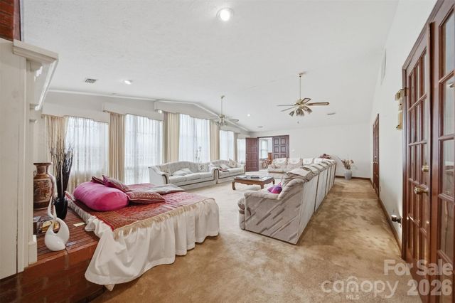 103 Castlegate Drive, Morganton, NC 28655