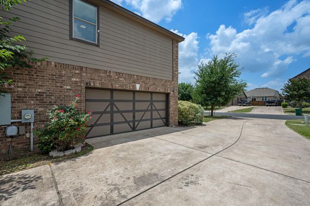 808 Lonesome Lilly WAY, Pflugerville, TX 78660