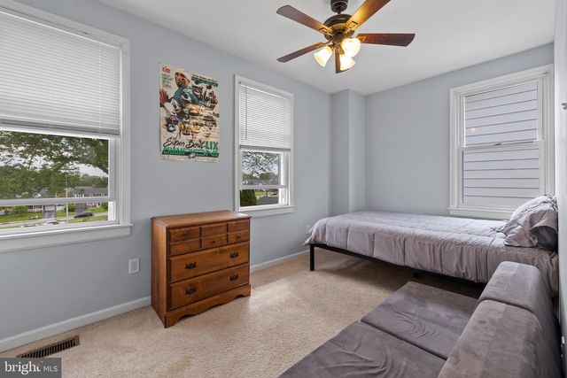 554 WALES RD, Havertown, PA 19083