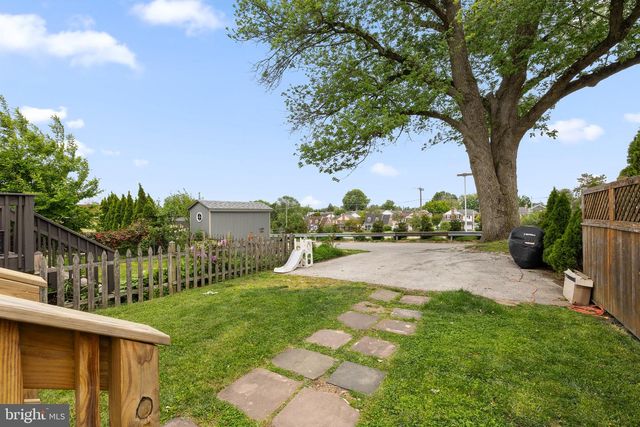 554 WALES RD, Havertown, PA 19083