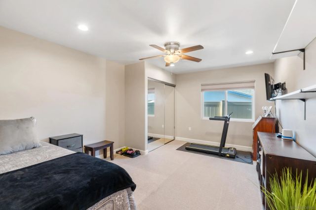 11941 Callado Rd, San Diego, CA 92128