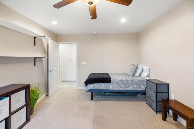 11941 Callado Rd, San Diego, CA 92128