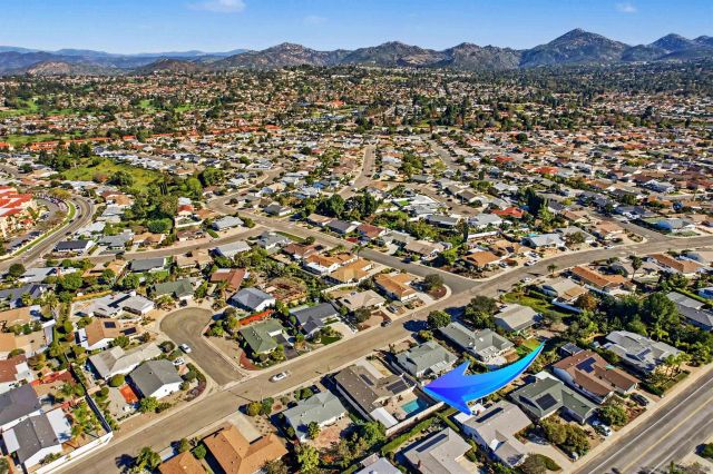 11941 Callado Rd, San Diego, CA 92128