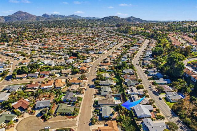 11941 Callado Rd, San Diego, CA 92128