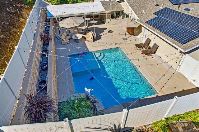 11941 Callado Rd, San Diego, CA 92128