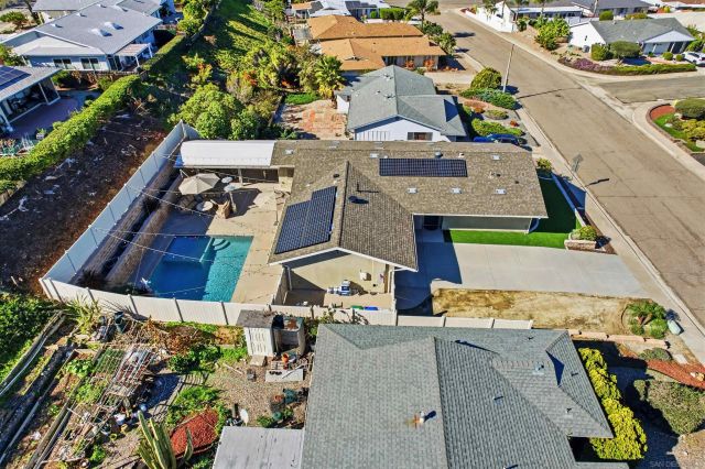 11941 Callado Rd, San Diego, CA 92128