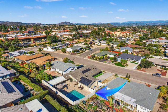 11941 Callado Rd, San Diego, CA 92128