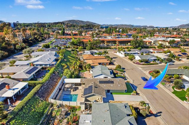 11941 Callado Rd, San Diego, CA 92128