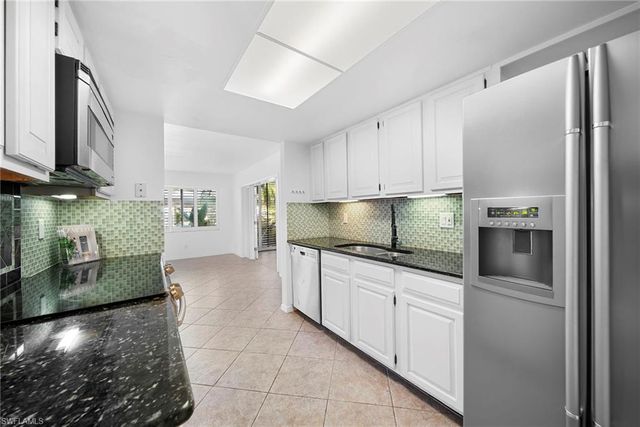 3052 kings lake BLVD # 7554, Naples, FL 34112