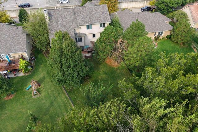 6915 W Garden Ridge Ct, Wichita, KS 67205