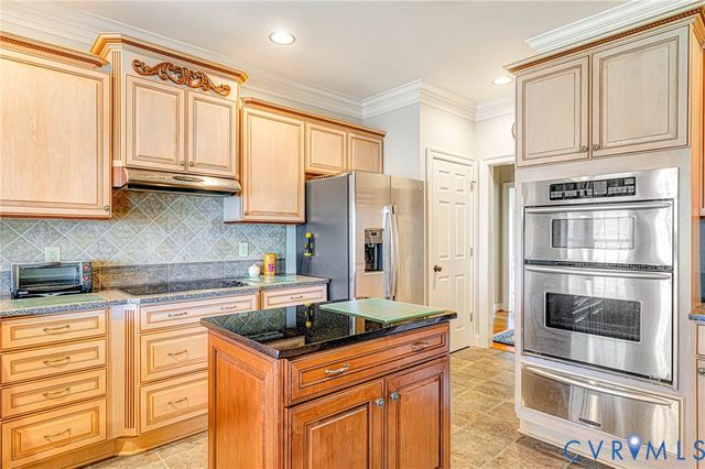 14461 Riverside Dr, Ashland, VA 23005