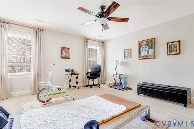 14461 Riverside Dr, Ashland, VA 23005