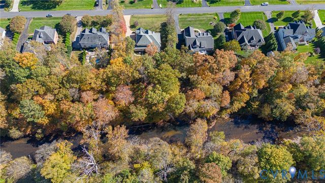 14461 Riverside Dr, Ashland, VA 23005