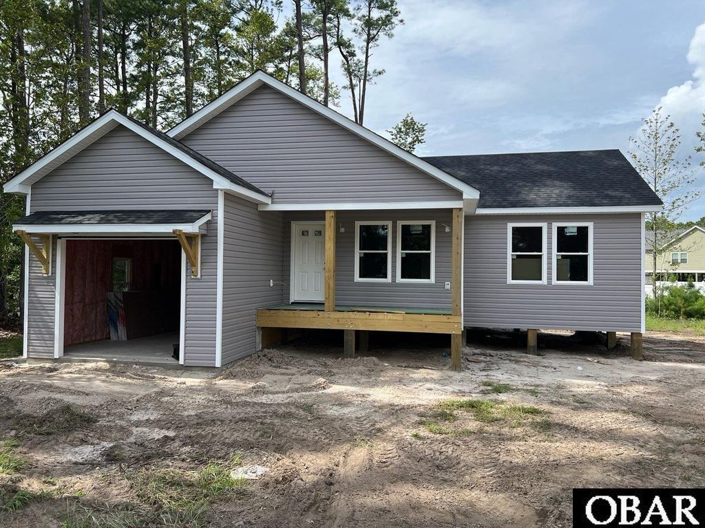 Image 1 of property listing at 119 Cutter Court Lot 4, Manteo, NC 27954