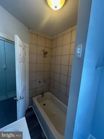 418 SCHUYLKILL AVE, Reading, PA 19601