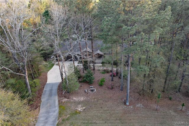 12318 Hidden Falls, Northport, AL 35475