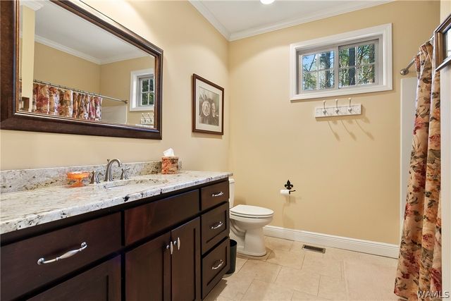 12318 Hidden Falls, Northport, AL 35475