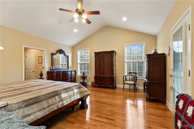 12318 Hidden Falls, Northport, AL 35475