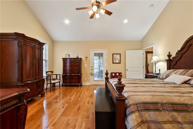 12318 Hidden Falls, Northport, AL 35475