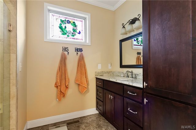 12318 Hidden Falls, Northport, AL 35475