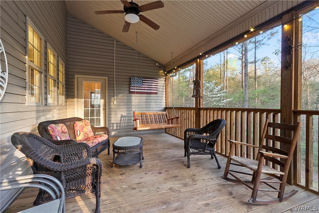 12318 Hidden Falls, Northport, AL 35475