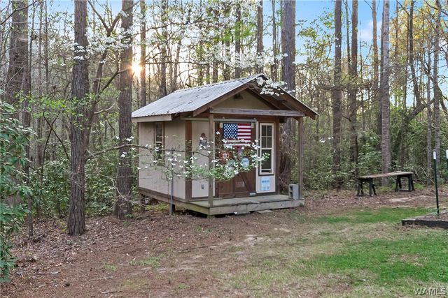 12318 Hidden Falls, Northport, AL 35475